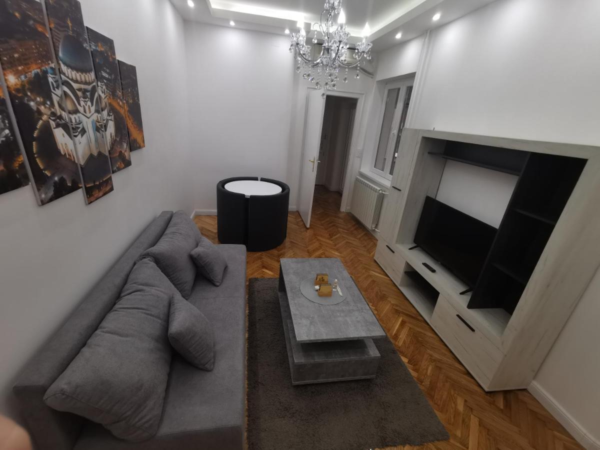 Victory Apartment - Heart Of Белград Екстериор снимка