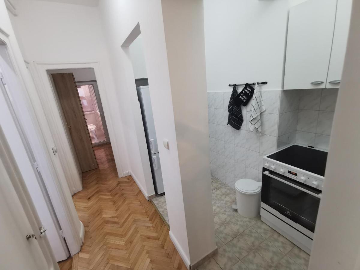 Victory Apartment - Heart Of Белград Екстериор снимка